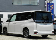 TOYOTA VOXY 2025 PEARL