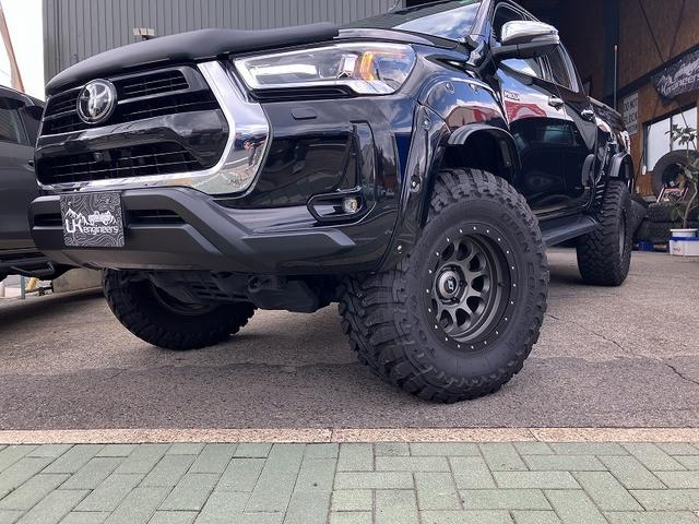 TOYOTA HILUX 2024 BLACK