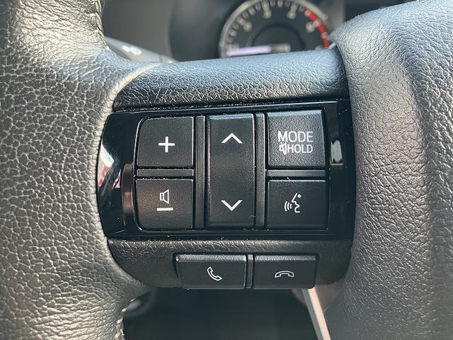 TOYOTA HILUX 2024 BLACK